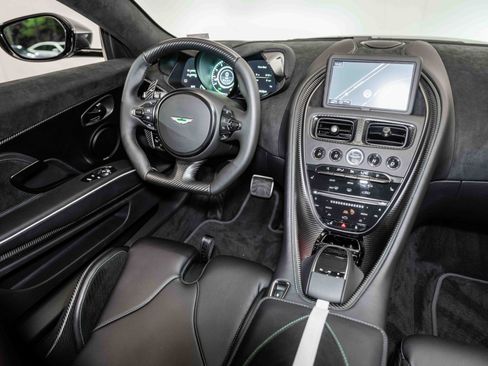 Used 2023 Aston Martin DBS Coupe RWD image 17