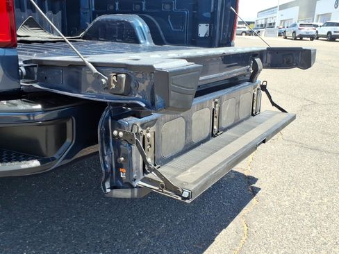 Used 2021 Chevrolet Silverado 1500 Custom RWD image 17
