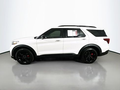Used 2020 Ford Explorer ST w/ ST Street Pack image 5
