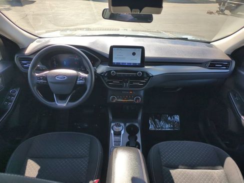 Used 2025 Ford Escape Active AWD/4WD image 22