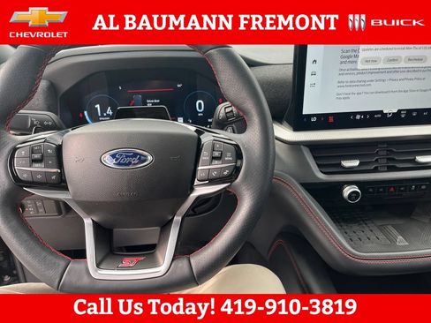 Used 2025 Ford Explorer ST AWD/4WD image 12