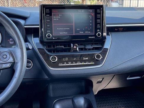 Used 2022 Toyota Corolla LE w/ LE Convenience Package image 7