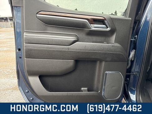 Used 2022 GMC Sierra 1500 SLT w/ SLT Convenience Package image 20