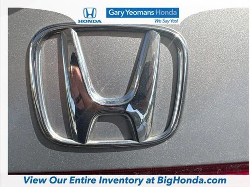 Used 2015 Honda Odyssey Touring Elite image 7