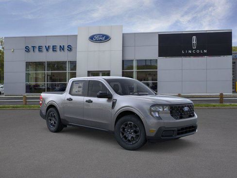 New 2026 Ford Maverick XLT w/ XLT Luxury Package AWD/4WD image 1