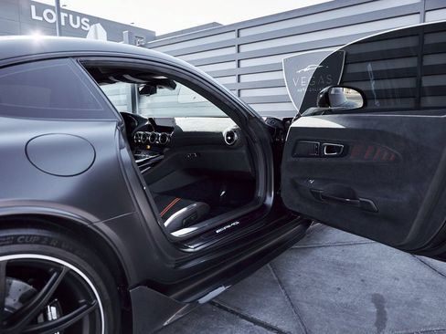 Used 2021 Mercedes-Benz AMG GT Black Series image 44