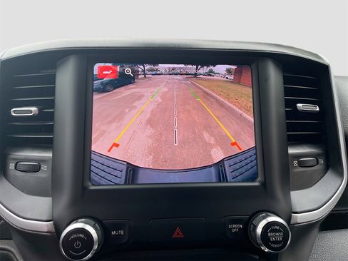 Used 2022 RAM 2500 Big Horn image 13