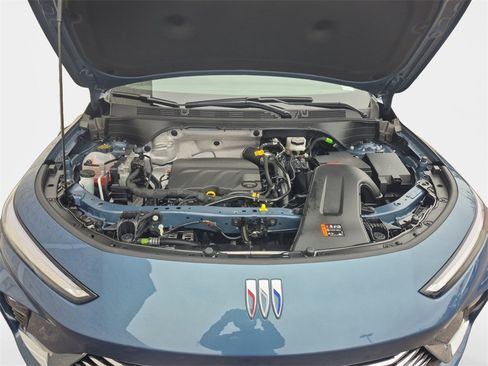 Used 2025 Buick Envista Preferred image 23