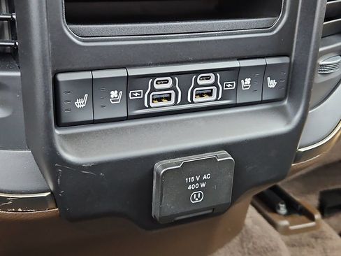 Used 2025 RAM 1500 Limited w/ Trailer Tow Group AWD/4WD image 20