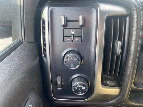 Used 2019 Chevrolet Silverado 2500 LTZ w/ Duramax Plus Package AWD/4WD image 25