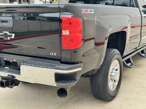 Used 2016 Chevrolet Silverado 2500 LTZ w/ Duramax Plus Package AWD/4WD image 48