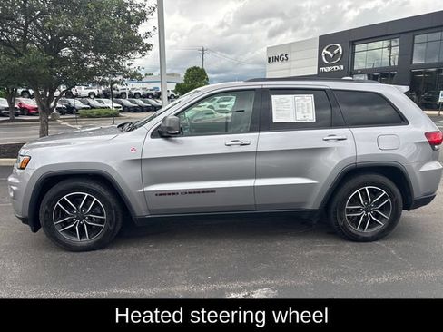 Used 2020 Jeep Grand Cherokee Trailhawk AWD/4WD image 3