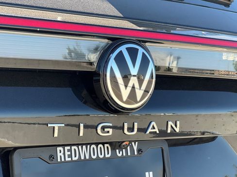 New 2026 Volkswagen Tiguan SEL R-Line AWD/4WD image 27