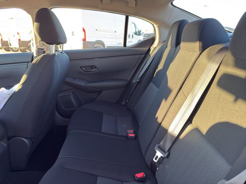 New 2025 Nissan Sentra SV image 31