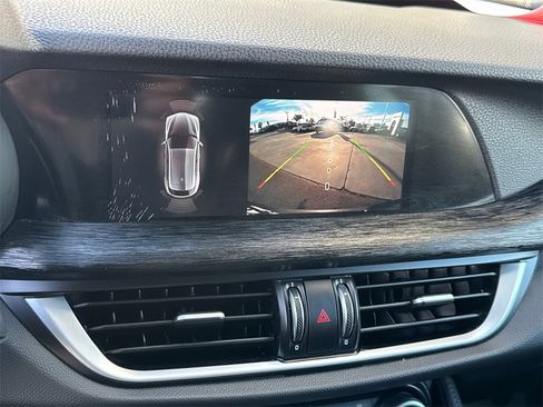 Used 2022 Alfa Romeo Stelvio Sprint image 30