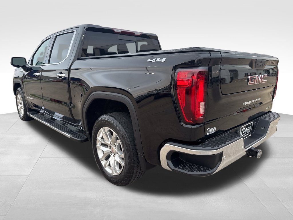 Used 2021 GMC Sierra 1500 SLT w/ SLT Premium Plus Package AWD/4WD image 4