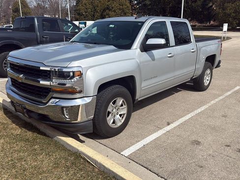 Used 2017 Chevrolet Silverado 1500 LT w/ All Star Edition image 19
