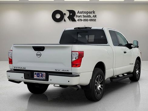 Used 2024 Nissan Titan SV w/ SV Utility Package AWD/4WD image 5