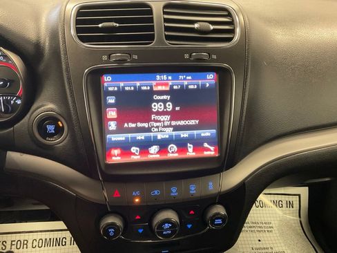 Used 2014 Dodge Journey Crossroad w/ Flexible Seating Group AWD/4WD image 21