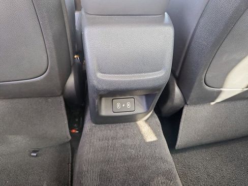 Used 2025 Kia K5 LXS FWD image 30