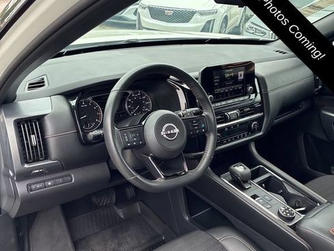 Used 2023 Nissan Pathfinder Rock Creek AWD/4WD image 9