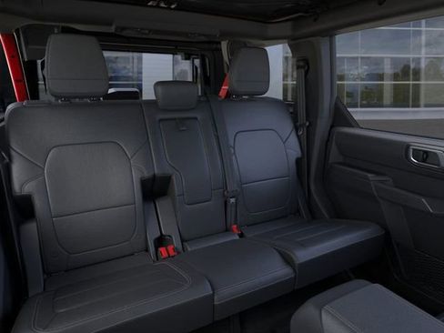 New 2025 Ford Bronco Badlands image 14