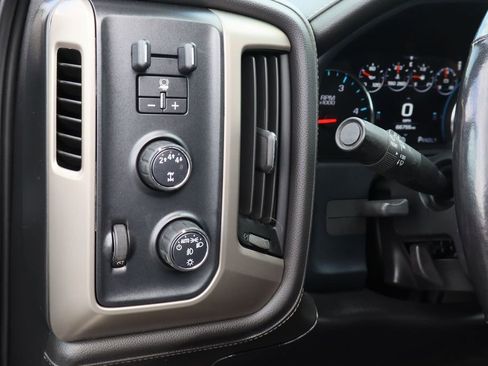 Used 2019 GMC Sierra 2500 Denali w/ Duramax Plus Package AWD/4WD image 13