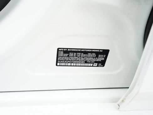 Used 2025 BMW X3 xDrive30i image 34