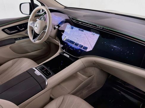 Used 2023 Mercedes-Benz EQS 580 4MATIC SUV image 15