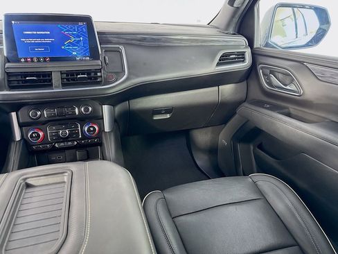 Used 2021 GMC Yukon SLT w/ SLT Premium Package image 25