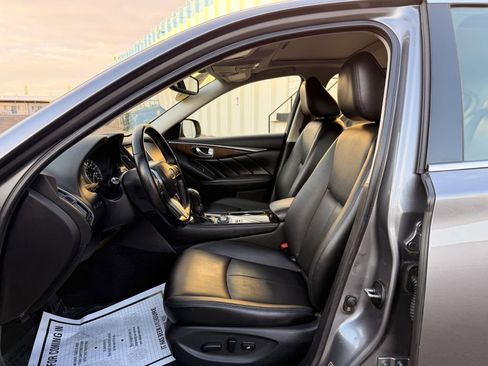 Used 2018 INFINITI Q50 Luxe w/ Essential Package (3.0T Luxe) image 12