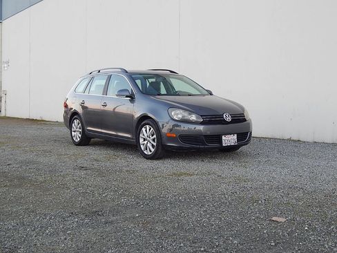 Used 2013 Volkswagen Jetta S image 7