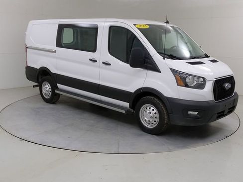 Certified 2023 Ford Transit 250 Low Roof AWD w/ Exterior Upgrade Package image 4