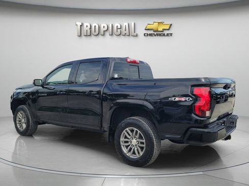 Used 2023 Chevrolet Colorado LT w/ LT Convenience Package AWD/4WD image 3