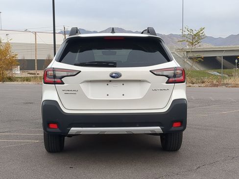 Used 2024 Subaru Outback Limited image 4
