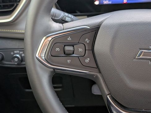 Used 2025 Chevrolet TrailBlazer ACTIV w/ Driver Confidence Package image 25