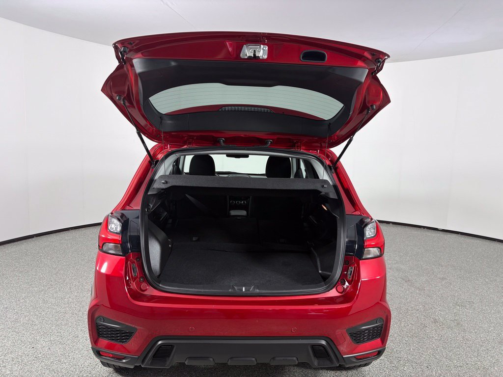 Used 2025 Mitsubishi Outlander Sport ES AWD/4WD image 11