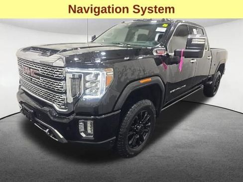 Used 2023 GMC Sierra 3500 Denali w/ Denali Black Diamond Edition AWD/4WD image 4