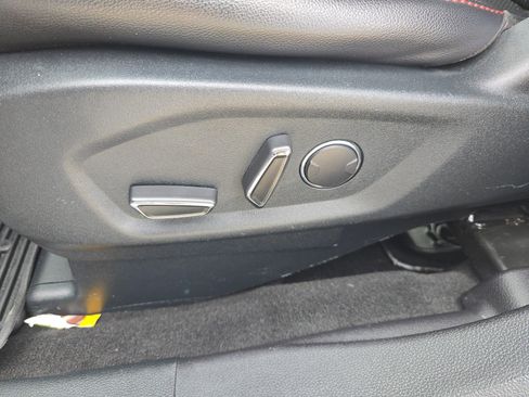 Used 2018 Ford Explorer Sport w/ Equipment Group 401A image 12