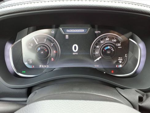 New 2026 RAM 2500 Laramie AWD/4WD image 20