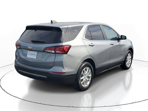 Certified 2024 Chevrolet Equinox LT FWD image 4
