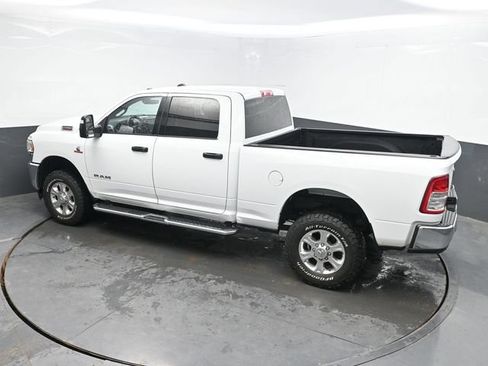 Used 2024 RAM 2500 Big Horn AWD/4WD image 29