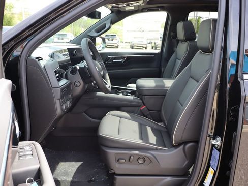 New 2026 Chevrolet Tahoe Premier AWD/4WD image 14