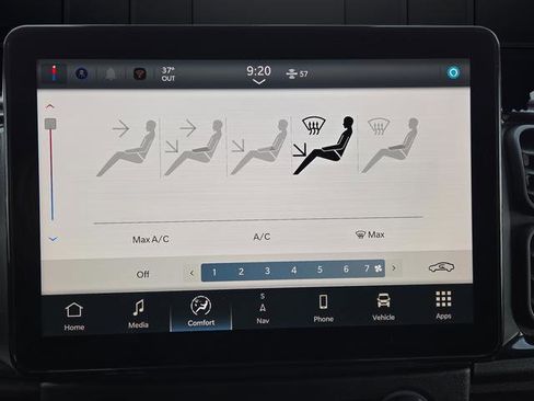 New 2026 RAM ProMaster 1500 w/ Premium Convenience Group image 17