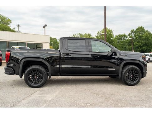New 2026 GMC Sierra 1500 Elevation AWD/4WD image 9