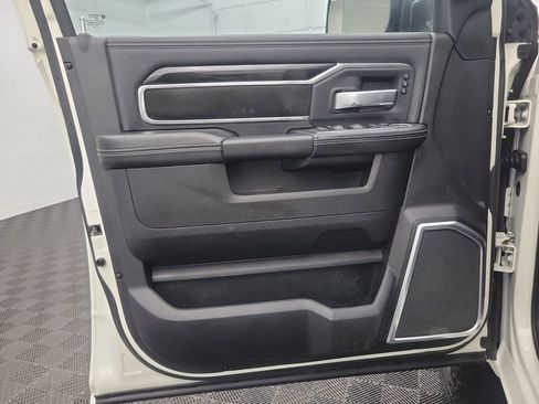 Used 2022 RAM 3500 Laramie image 17