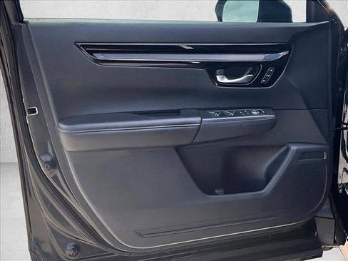 Used 2025 Honda CR-V EX-L image 18