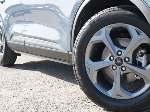 Used 2025 Ford Escape ST-Line w/ Equipment Group 301A FWD image 2