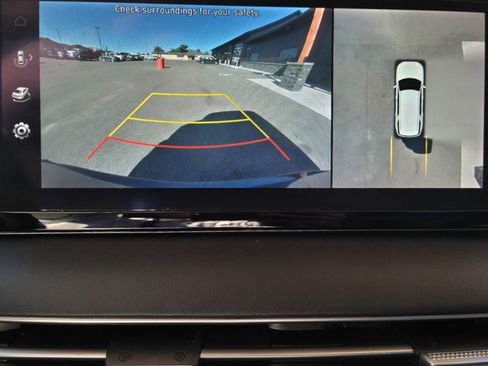 Used 2023 Hyundai Palisade Limited w/ Cargo Package image 12