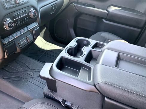 Used 2024 Chevrolet Silverado 1500 Custom w/ Turbomax Blackout Package AWD/4WD image 16